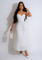 Beautiful white lace midi dress, perfect for relaxing and enjoying lazy days