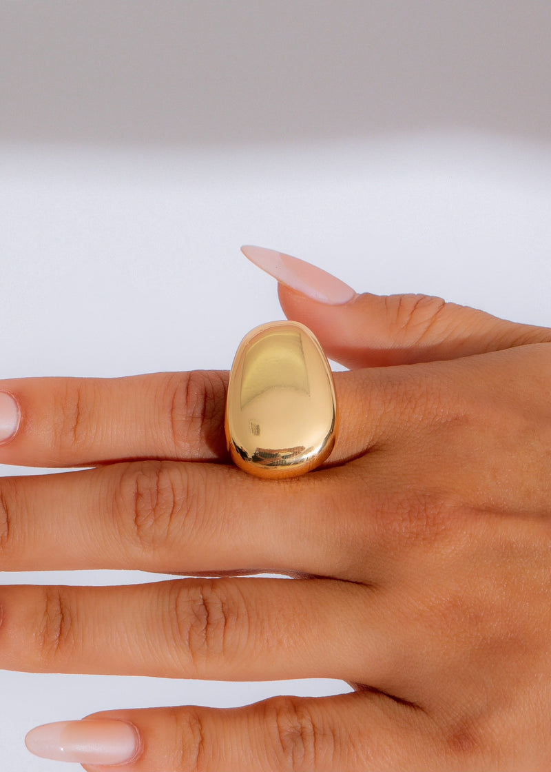 Eclipse Dome Ring Gold with intricate pattern and shining finish 