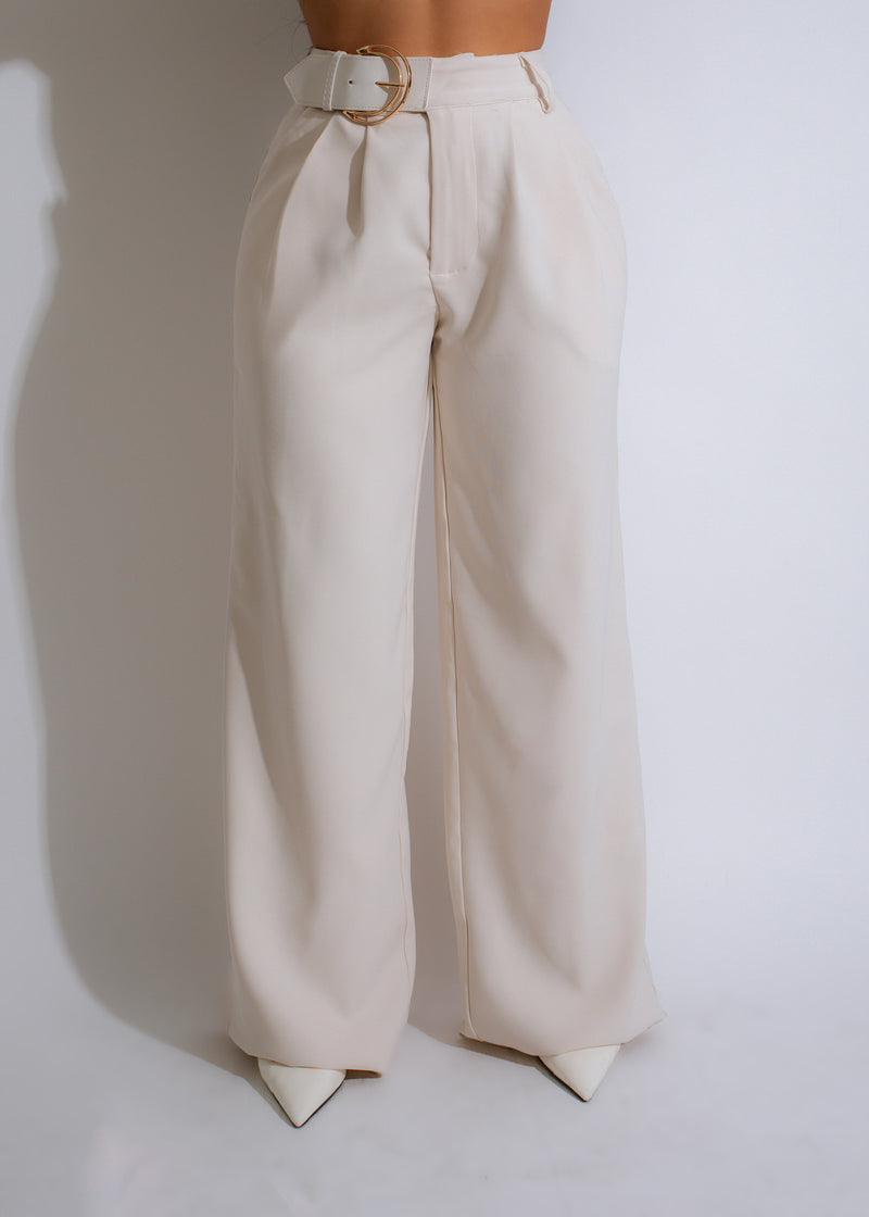 Close-up of Soft Serenity Pant Nude, featuring seamless design and breathable fabric