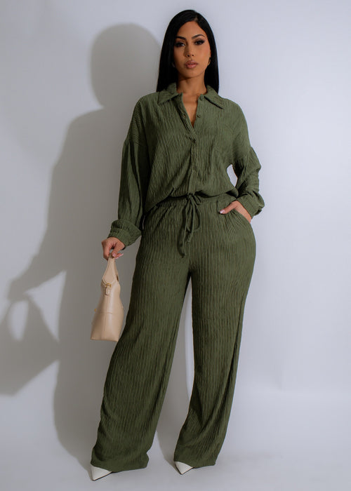 Rustic Reverie Pant Set Green, a comfortable and stylish outfit for casual and formal occasions