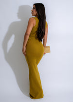 Saffron Luxe Knit Skirt Set Green, a stylish and elegant outfit perfect for any occasion