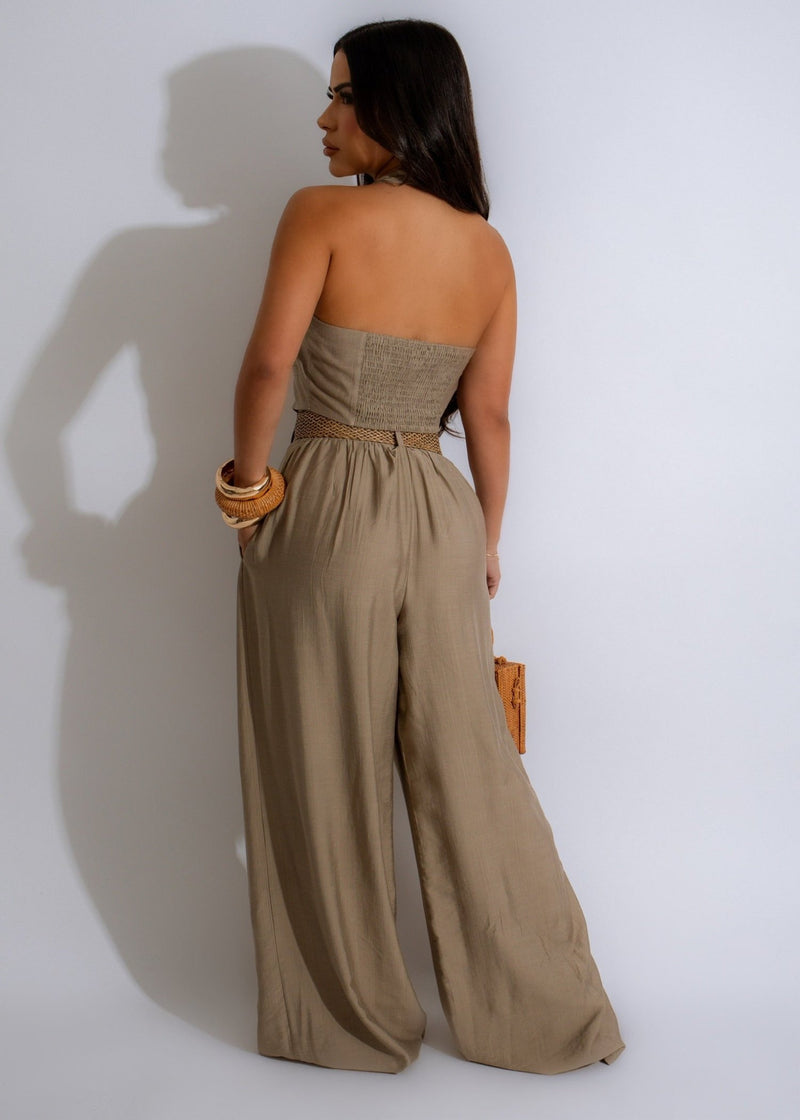 Two-piece pant set in nude color with heart design, great for relaxing moments