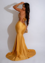  Elegant and luxurious Diva Exclusive Mermaid Skirt in shimmering gold color