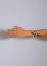 The Fluid Form Bracelet Silver