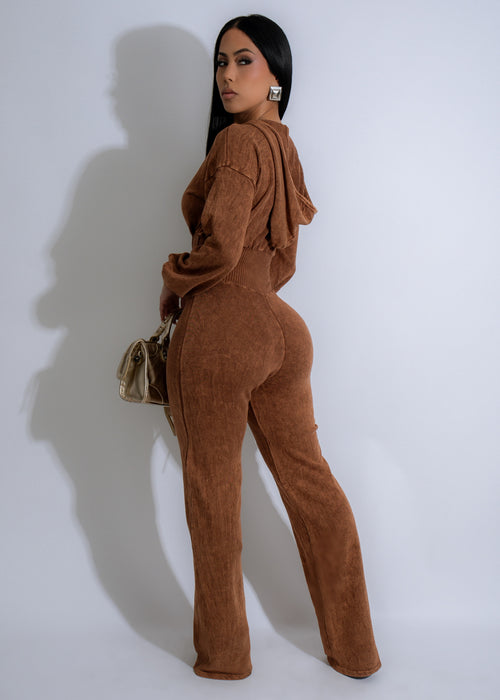 Stylish and comfortable brown jumpsuit with flattering silhouette and trendy details