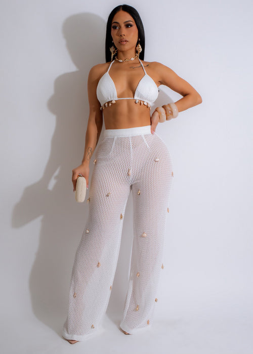 Cozy and stylish white knit pant set with relaxed fit and pockets