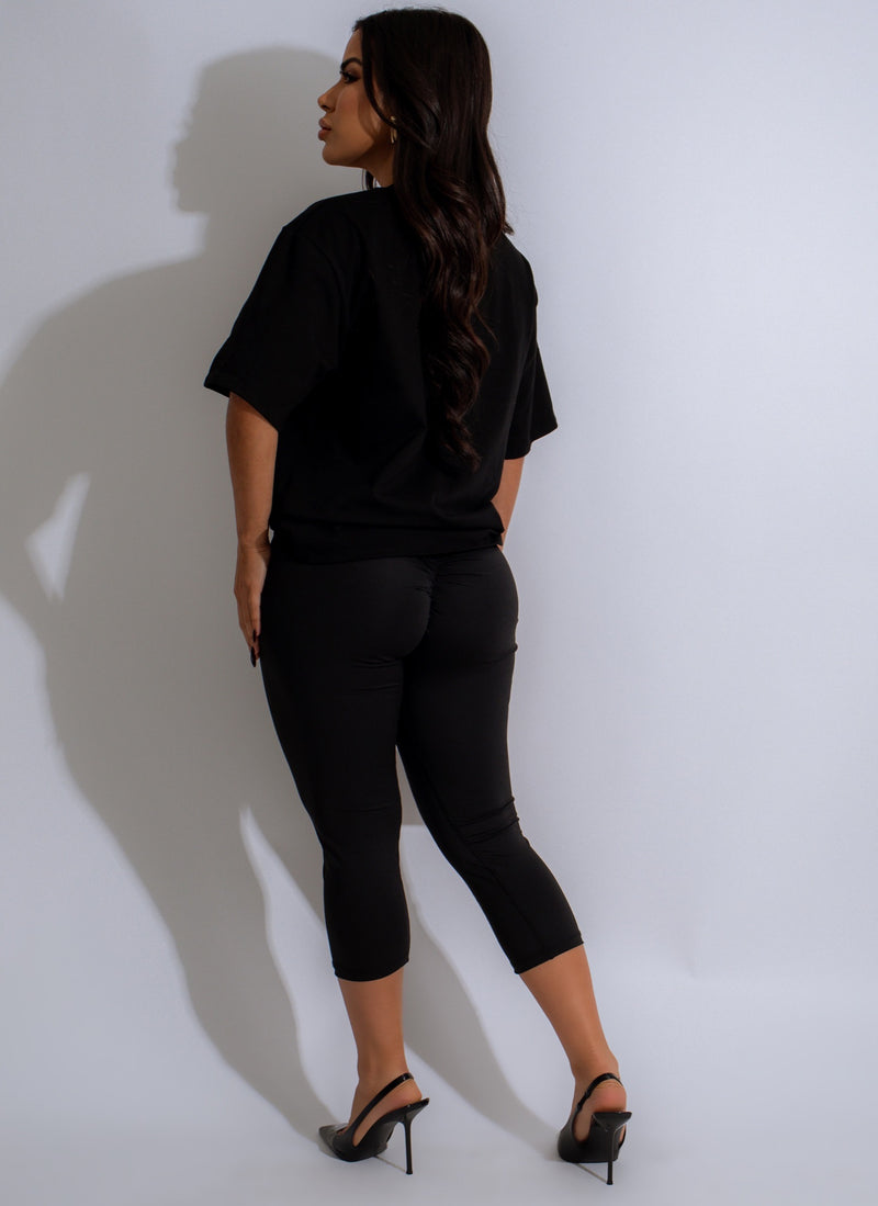 Sweet Heat Long Top Black - a stylish and versatile wardrobe essential