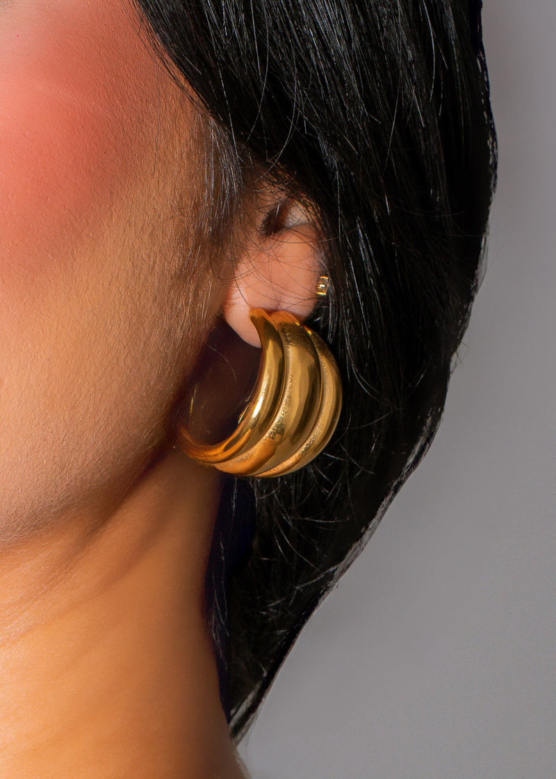 Radiant Orbit Earrings Gold