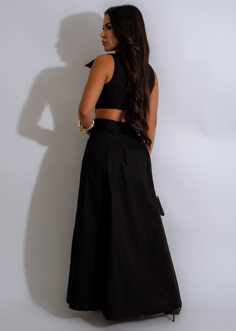 Flowy and comfortable Sahara Chic Button-Down Maxi Dress Black in classic black color