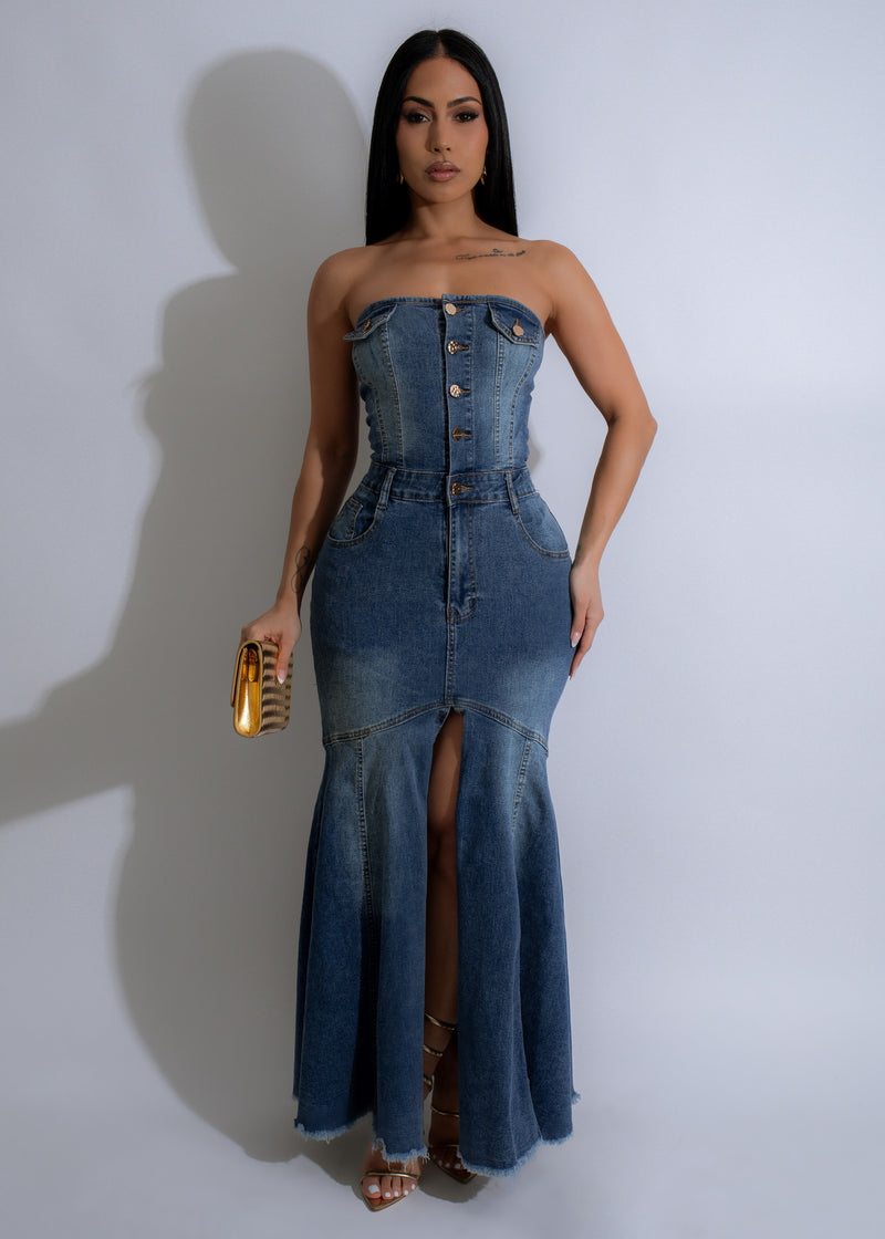 Urban Icon Maxi Dress Denim in light blue with button front and adjustable belt