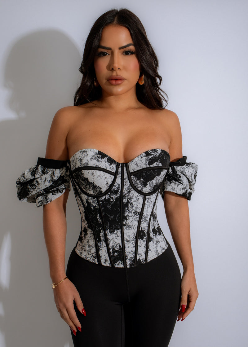 Elegant Renaissance Charm Crop Top Black with off-shoulder neckline