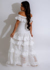  Elegant and flowy summer dress with intricate lace detailing