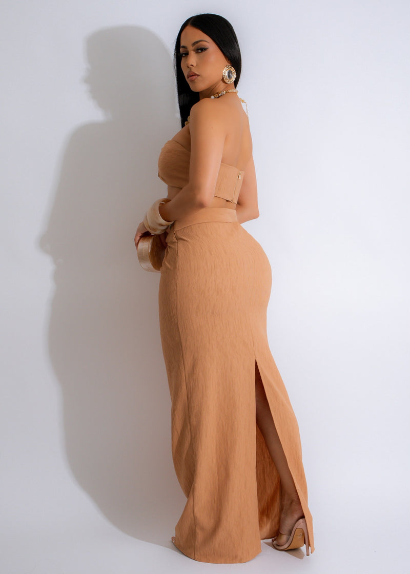  Can't Forget Me Skirt Set Nude - a fashionable and chic ensemble featuring a figure-flattering skirt and a trendy crop top in a soft and neutral nude shade, ideal for making a statement